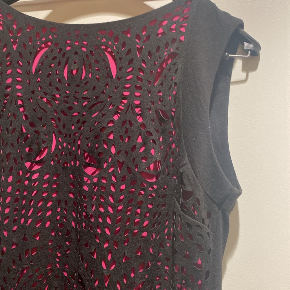 Jolie black & pink dress. Size 8